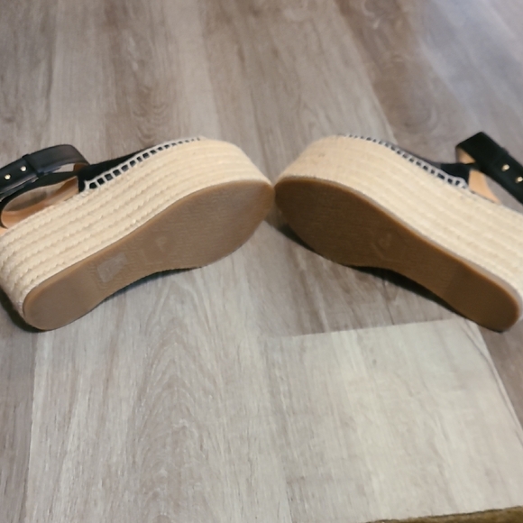 Castaner Black and Tan Espadrille Platform Sandals - Picture 4 of 5